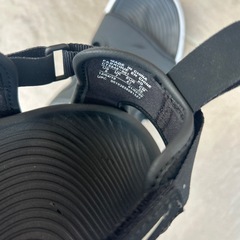 NIKE サンダル　ブラック　黒　26㎝の画像