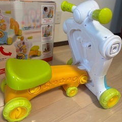 3way ウォーカー&ライドプレイセンター　
対象年齢 9ヶ月〜36ヶ月の画像