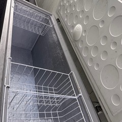 Haier大型　業務用冷凍庫 ジャンク品の画像
