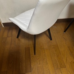 ダイニングチェア　1脚　白　美品の画像