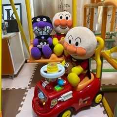アンパンマン ジャングルジム+じゃがじゃか消防車+ぬいぐるみ4点セットの画像