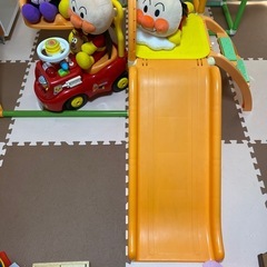 アンパンマン ジャングルジム+じゃがじゃか消防車+ぬいぐるみ4点セットの画像