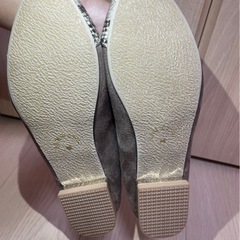 新品未使用品 ジェリービーンズのパンプスの画像