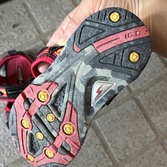 キッズサンダルの画像