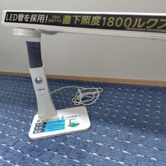 【ジャンク品】卓上スタンドの画像