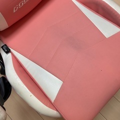 ゲーミングチェアの画像