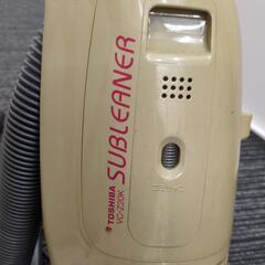 東芝　昔の掃除機　紙パックやパーツセットの画像