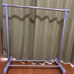 確約済★上下スライド式★パイプハンガーの画像