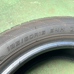 タイヤ　185/60R15 2本セット販売の画像