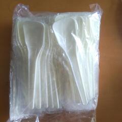 【差し上げます】食品パックなどの画像