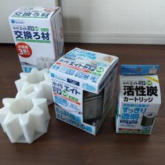 水作エイトコアM×1　交換ろ材×2　活性炭×1の画像