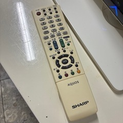 19型テレビ　AQUOSの画像