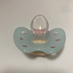 おしゃぶりの画像