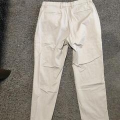 【新品】ユニクロ　メンズ　パンツ　Lサイズ　ウエスト84〜92センチの画像