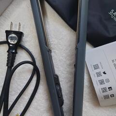 サロニア ストレートヘアアイロン（付属品完備）の画像