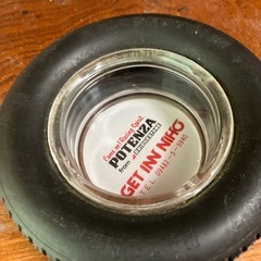 ポテンザタイヤ灰皿の画像