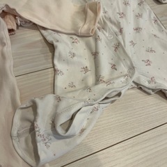 女の子用長袖ロンパース6点セット 3枚からバラ売り可の画像