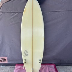 サーフボード　5’8 　ハードケース➕コード付の画像