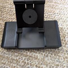 Bluetoothスピーカーとイヤホンの画像