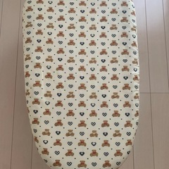 美品　アイロン台の画像