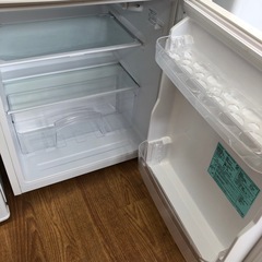 安心の6ヶ月保証付　Haier 2ドア庫冷蔵庫　2020年製　85L 取りに来れる方限定、の画像