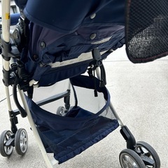 aprica ベビーカー　　
の画像