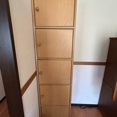 【決まりました】扉付き5段カラーボックス
