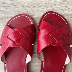 ZARA キッズサンダルの画像