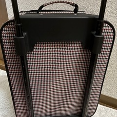千鳥柄　　　キャリーケースの画像