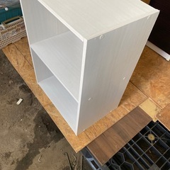 2段カラーボックス（白）の画像