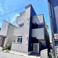 🉐初期費用１１万円🙂築浅ＢＴ別♪家賃５４０００円のデザイナーズア...