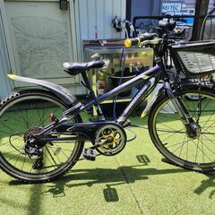 「ブリヂストン」クロスファイヤーJr「CFJ27T」22インチ 外装7段変速 オートライト 子供用 自転車の画像