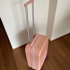 [美品]超軽量スーツケースの画像