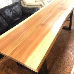 新品 激安 205cm×75cm 無垢 一枚板ダイニングテーブル 近場無料配送出来ます。の画像