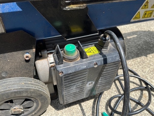 電動油圧　薪割り機