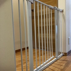 【美品】ベビーゲート（突っ張り）の画像