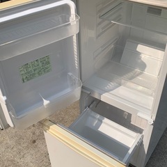 冷蔵庫の画像