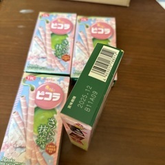 ヤマザキビスケット　ピコラ　さくら抹茶味4個の画像