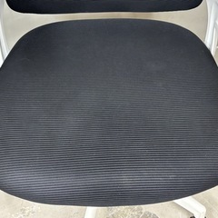 オフィスチェア メッシュタイプの画像