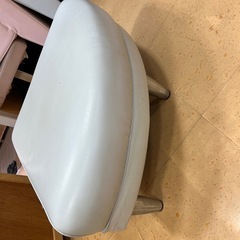 待合室ソファの画像