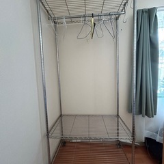【決まりました】洋服掛け用スチールラック