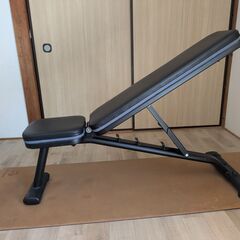 Adjustable Weight Bench – LEADING EDGE マルチポジションベンチ（インクライン・デクライン対応）の画像