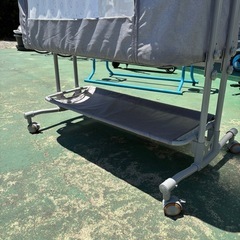 0473 美品 ZOOBLY ベビーベッド グレーの画像