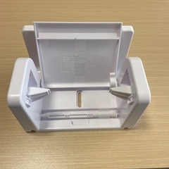 ペーパーホルダー(棚付き)の画像