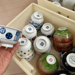 引き出し&茶器沢山まとめて　お話中の画像