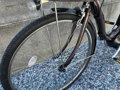 電動アシスト自転車茶色