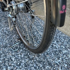 電動アシスト自転車茶色の画像
