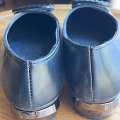 ［新品］柔らかく履きやすい　可愛い靴　サイズ35の画像