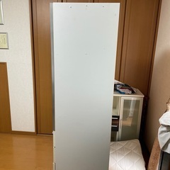 白い棚大の画像