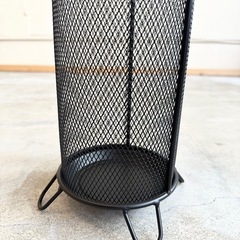 ニトリ 傘立て マットブラックの画像